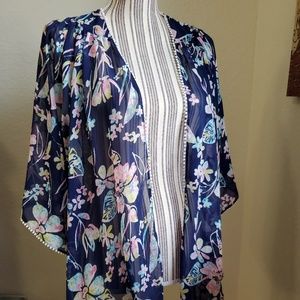 FOREVER 21 FLORAL KIMONO/coverup size S